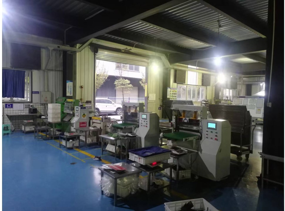 rubber sheet cutting machine installations