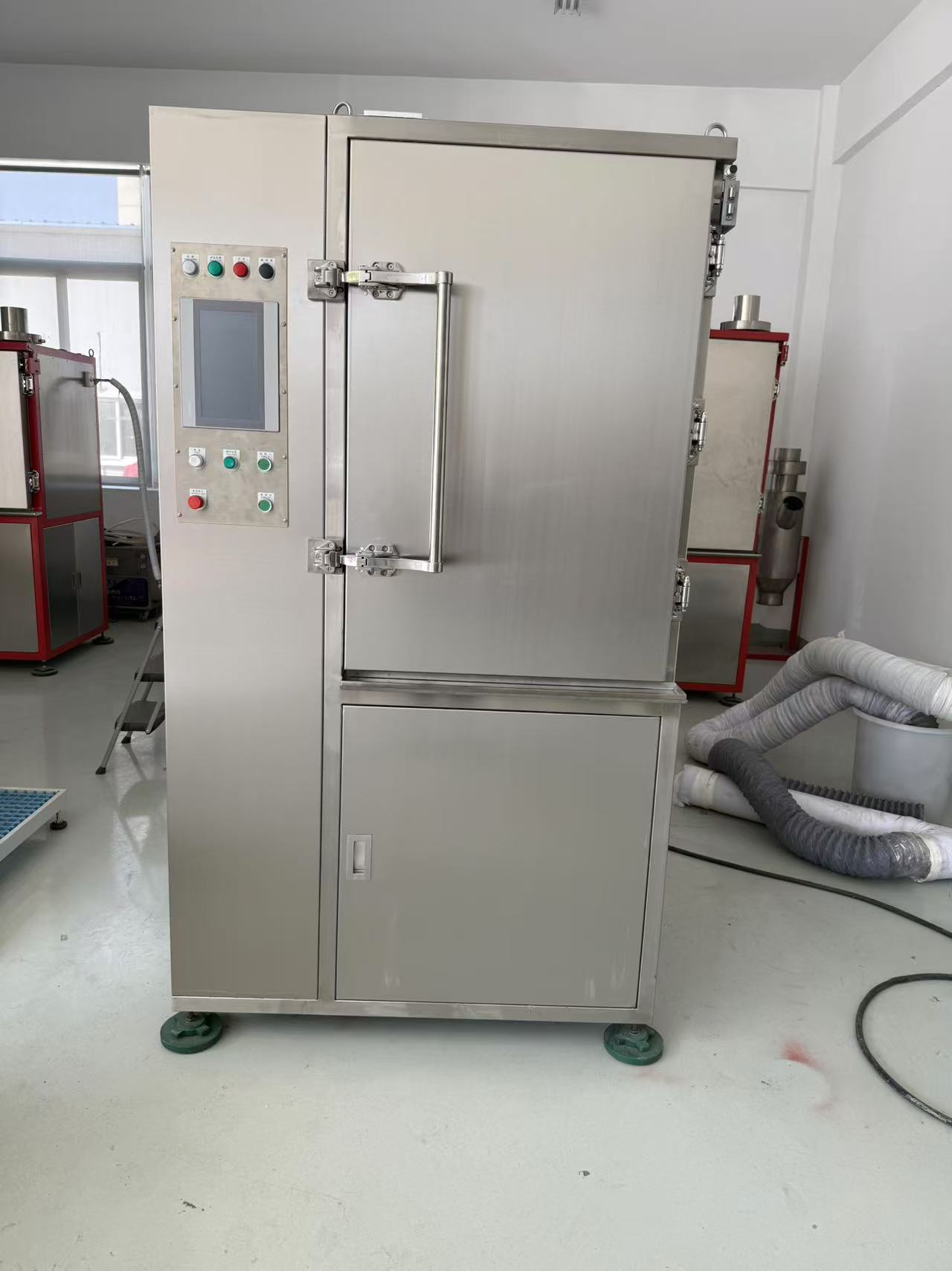 High Quality China Cryogenic Deburring and Deflashing Machine Shipped to South Korea