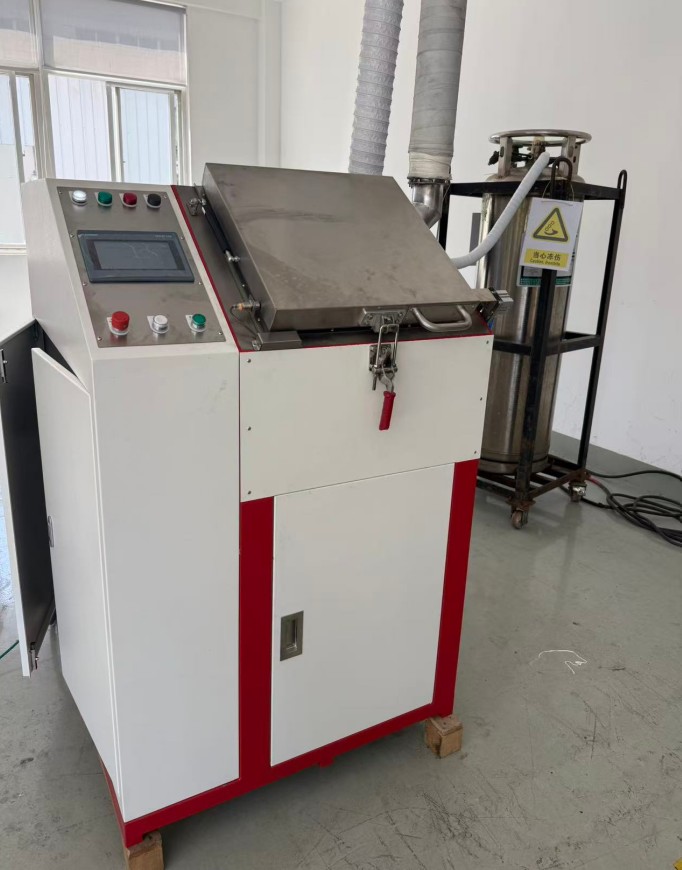 Special Customized Cryogenic Deflashing Machine PG-40T for Russian Customer Shipped on October, 2025